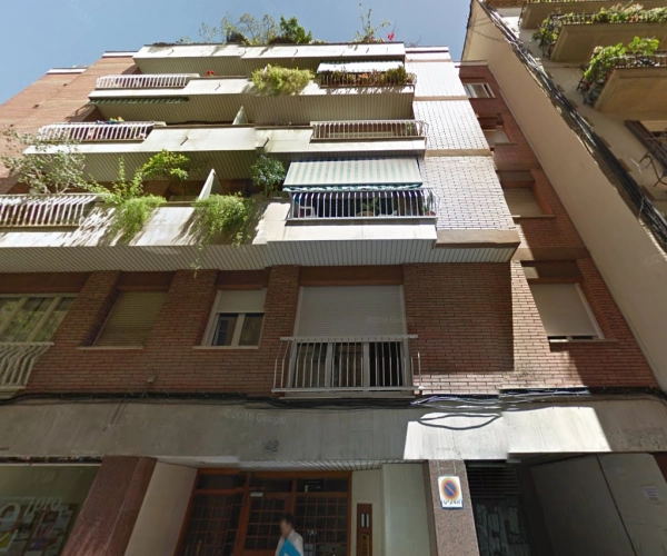 calle vallirana 42 barcelona